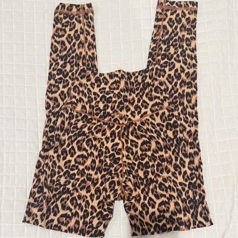 Aerie cheetah crossover leggings xs